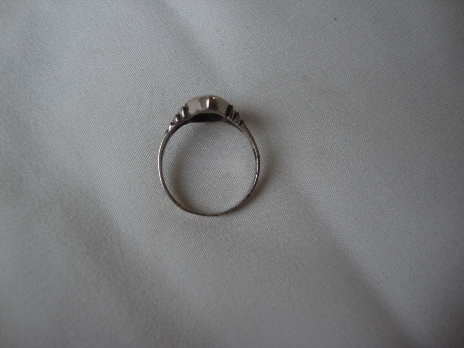VINTAGE INLAID LOZENGE BLACK ONYX BEADED TEXTURED RING SILVER STAMP 925 SZ 7