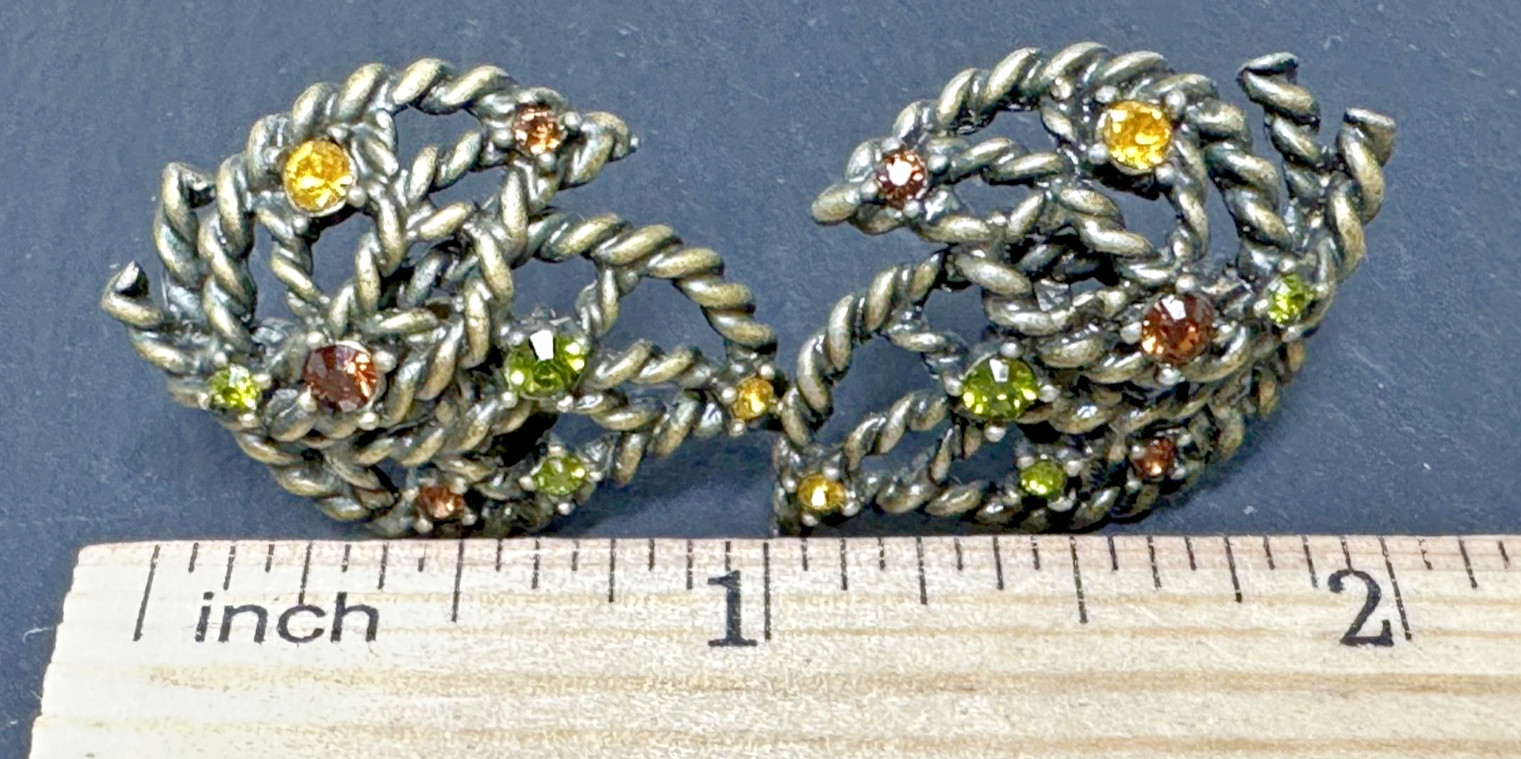 4 PAIR VINTAGE EARRINGS FOR PIERCED EARS IN GREENS, BROWNS N186