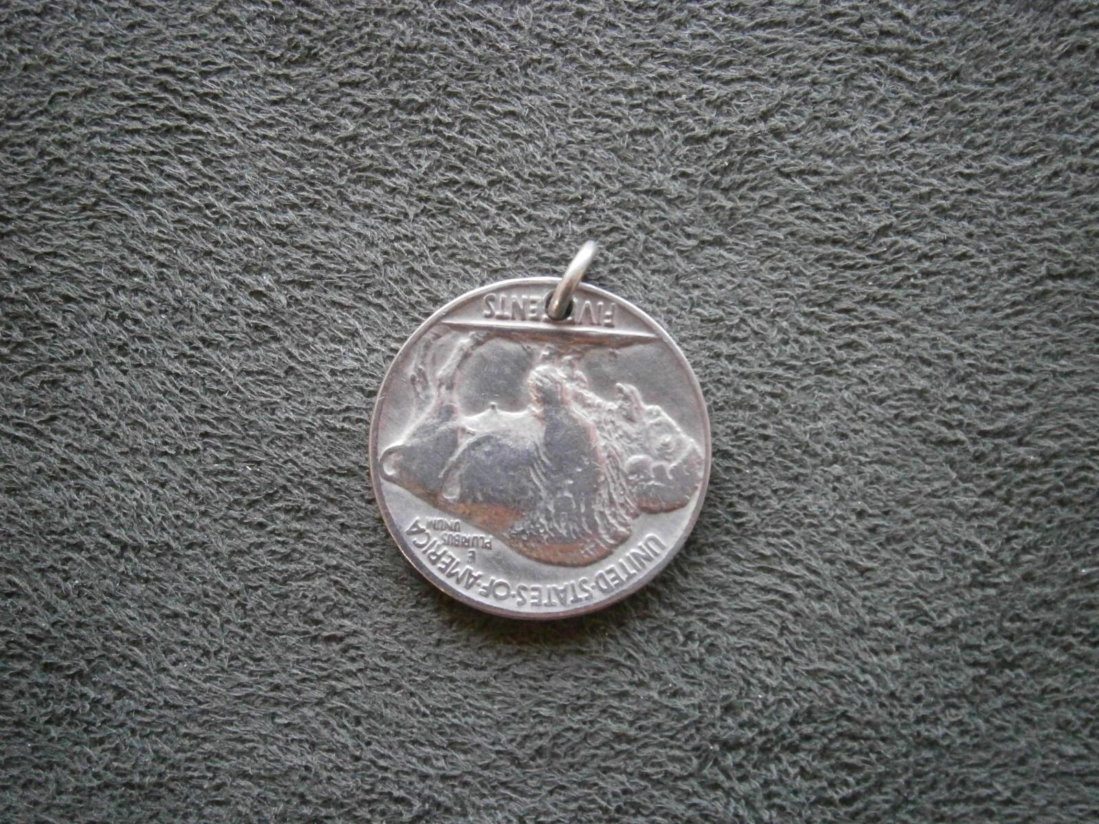 Indian Head Buffalo Nickel US 5 Cents Coin Vintage Bracelet Charm ~ 1930 ~ 3.5g