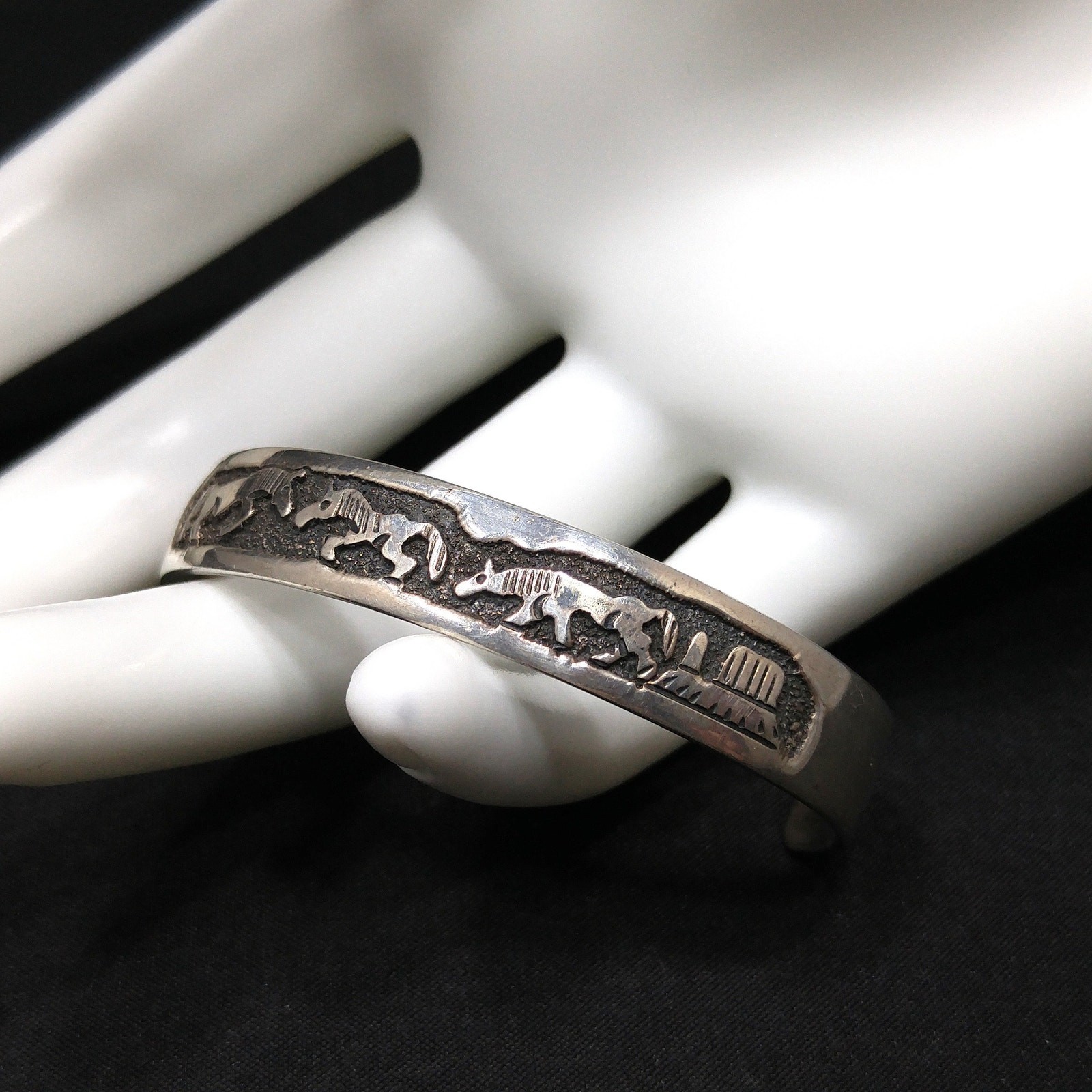 TSK Navajo Sterling Storyteller Child’s Cuff Bracelet – Horses & Daily Life