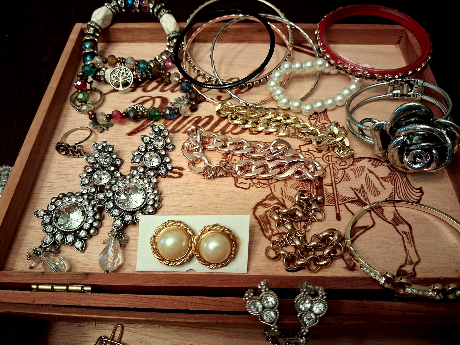 Vintage Modern Costume Jewelry Lot 50 + Pieces All Wearable Necklaces Bracelets