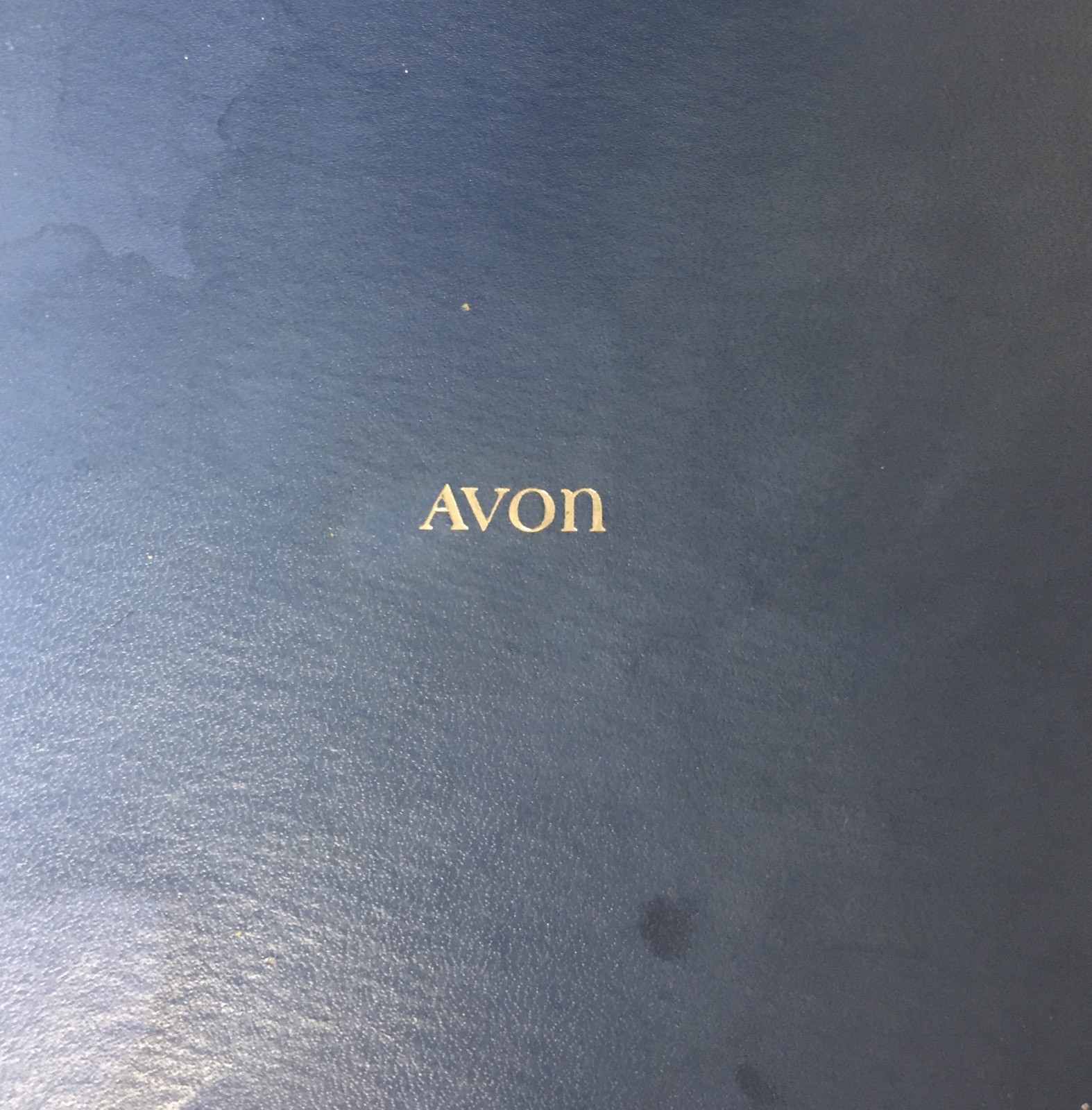 1971 VTG Avon Evening Creation Flower Simulated Pearl Necklace Earrings Box Set