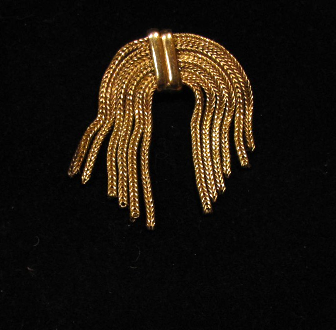 Beautiful!! Vintage “AC” Alice Caviness 12K Gold Filled Tassel Brooch Pin