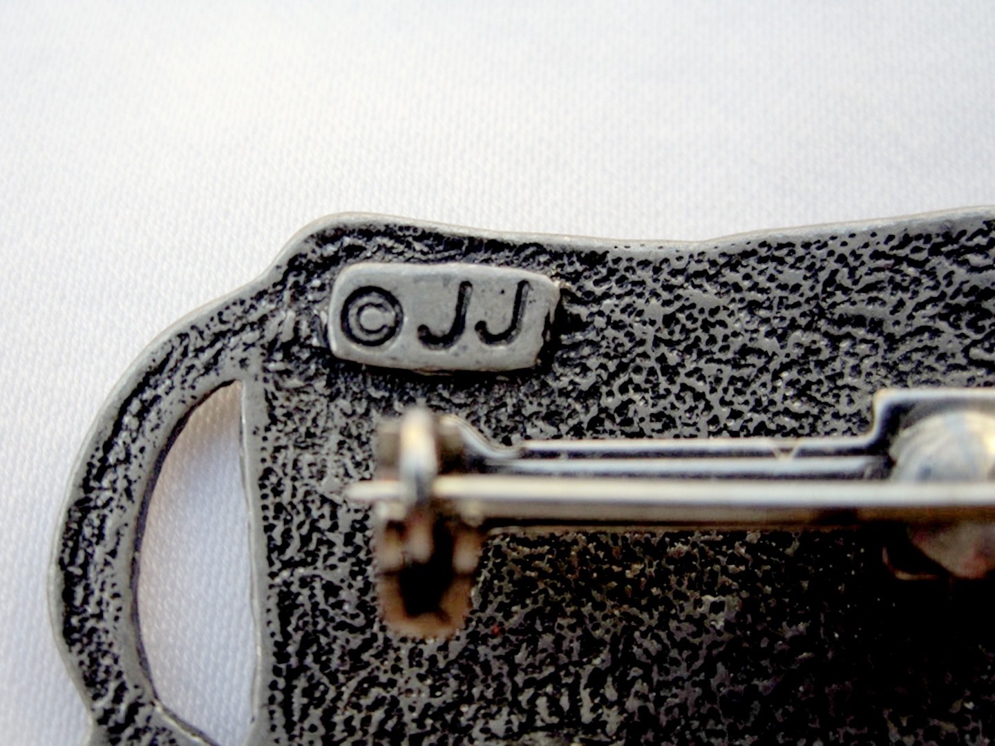 Vintage 1980s Fun JJ Jonette Jewelry Pewter Cow Brooch Pin Legs MOVE!!!