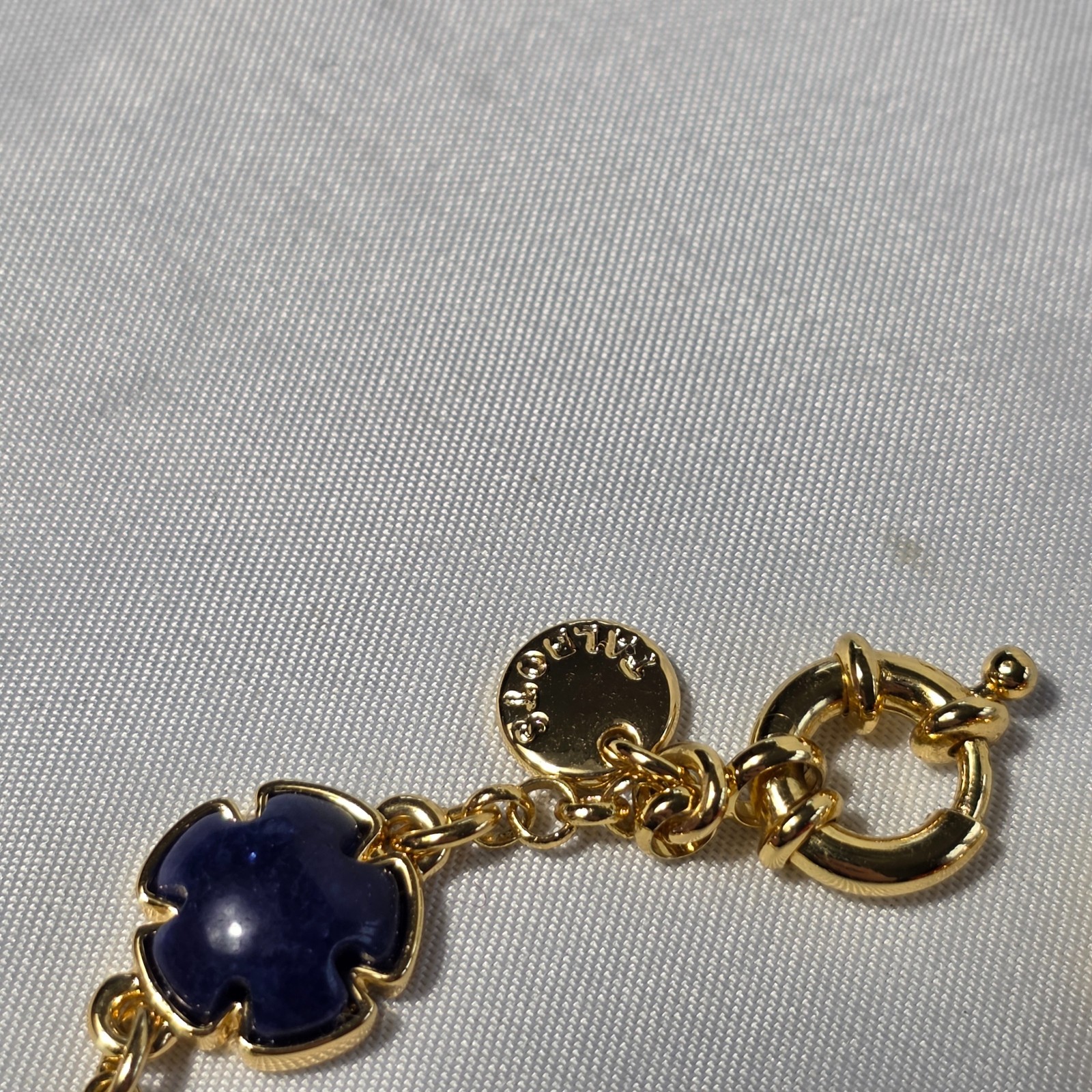 Talbots Floral Stone Bracelet Floral Shaped White & Navy Stone Inlays & Crystals