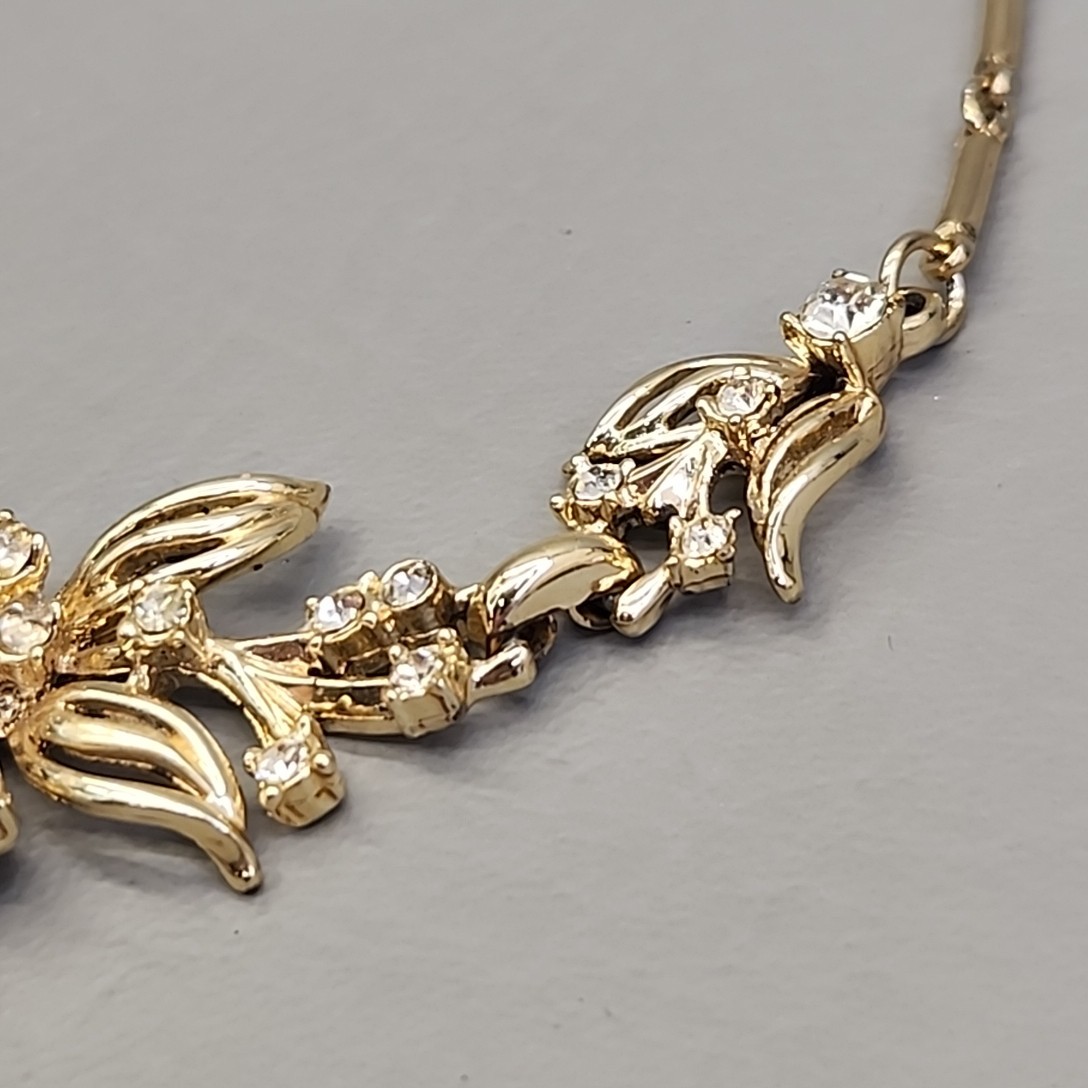 Vintage Flower Necklace Clear Rhinestones Gold Tone Bar Link Chain 17″