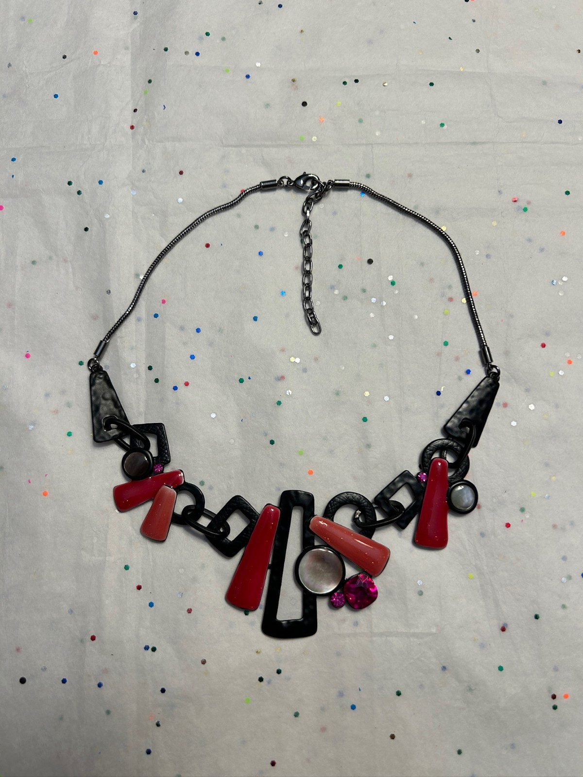 New Unique Geometric Modern BLACK & RED’s Gem, Enamel, Metal NECKLACE