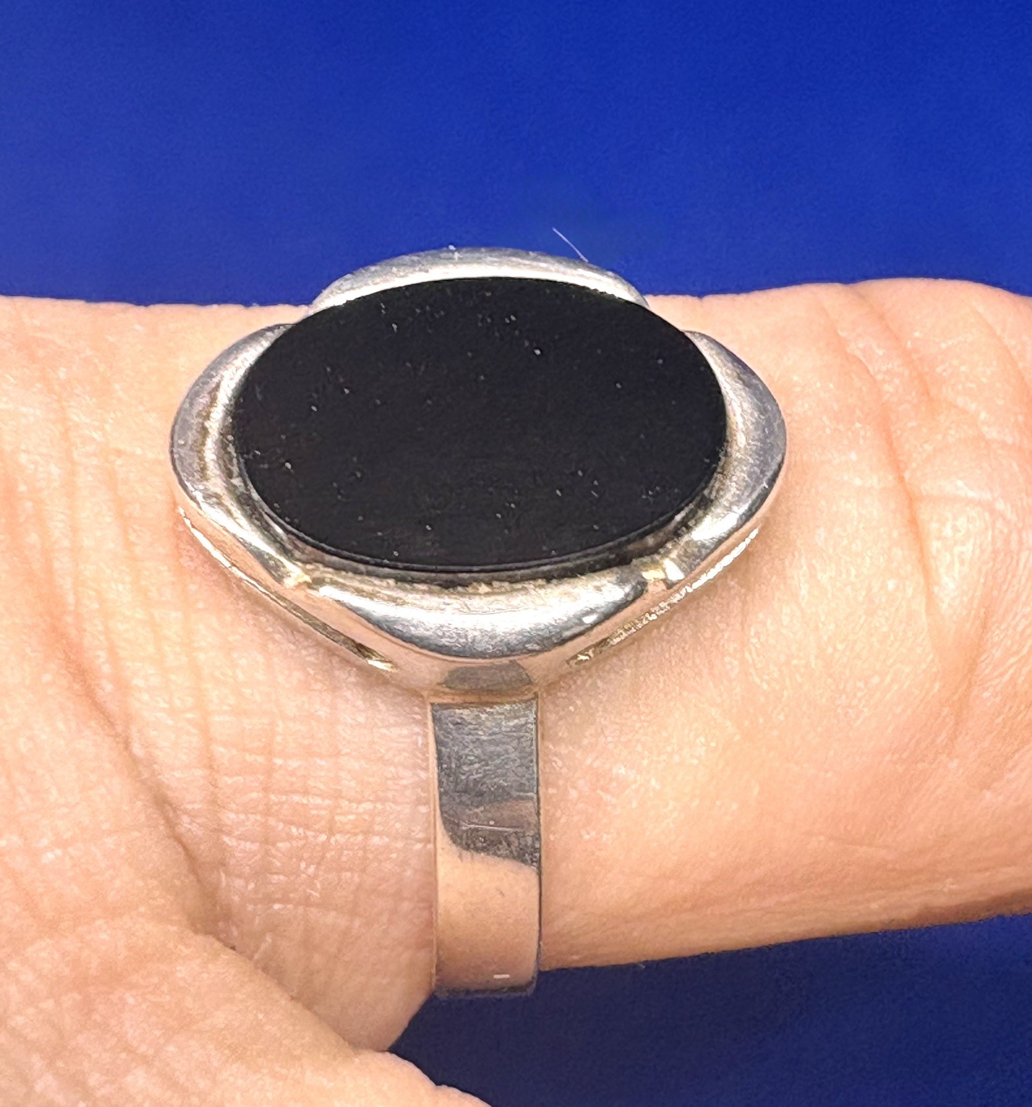 A33 Vintage 925 Sterling Silver Seal Ring Size 8.0 est 1950s Black Onyx 2.9g
