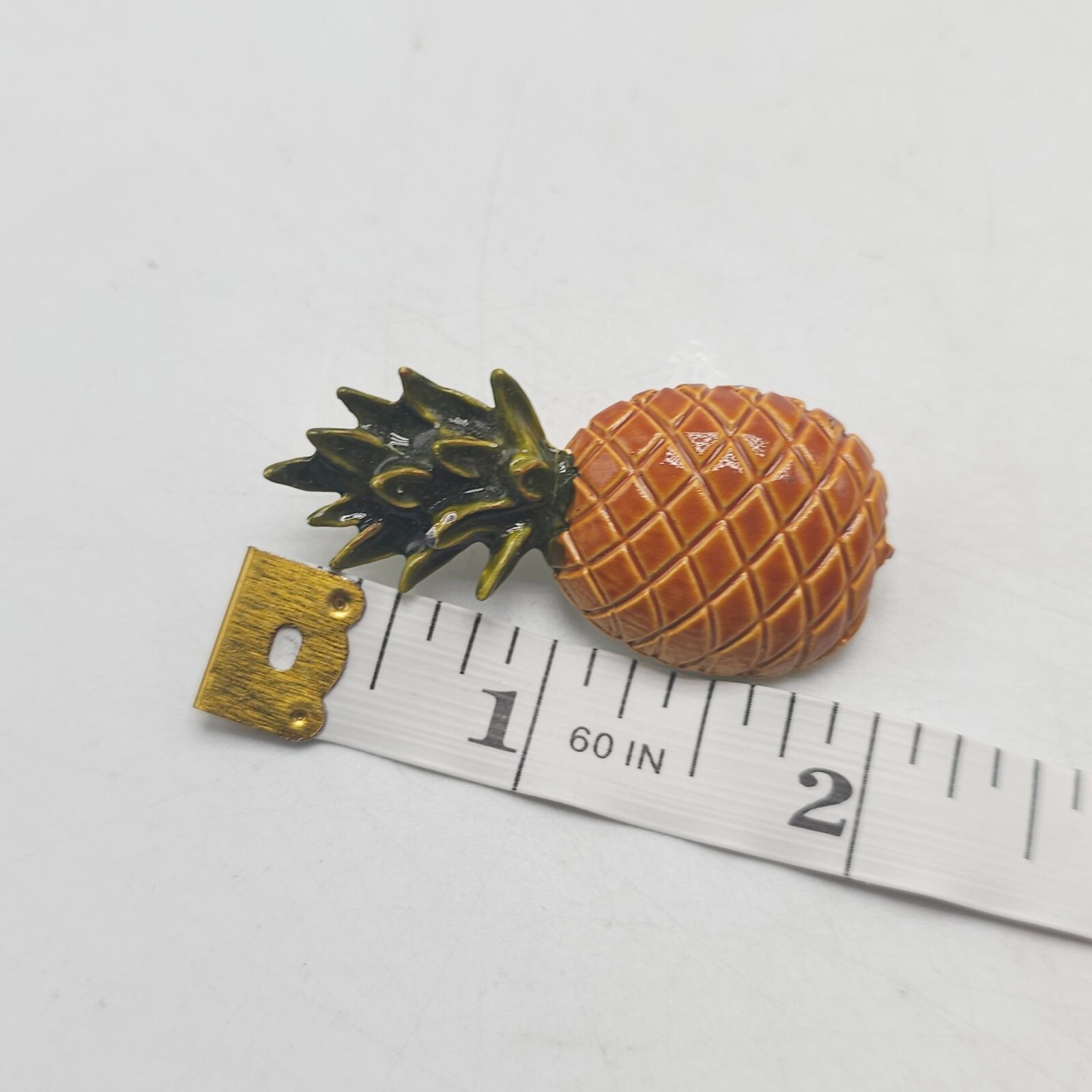 Vintage Pineapple Pin Brooch For Women Enamel Finish Fruit Jewelry