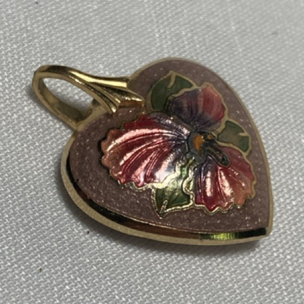 Heart-Shaped Enamel Floral Pendant Charm Pink Gold Multicolor Flowers & Plants