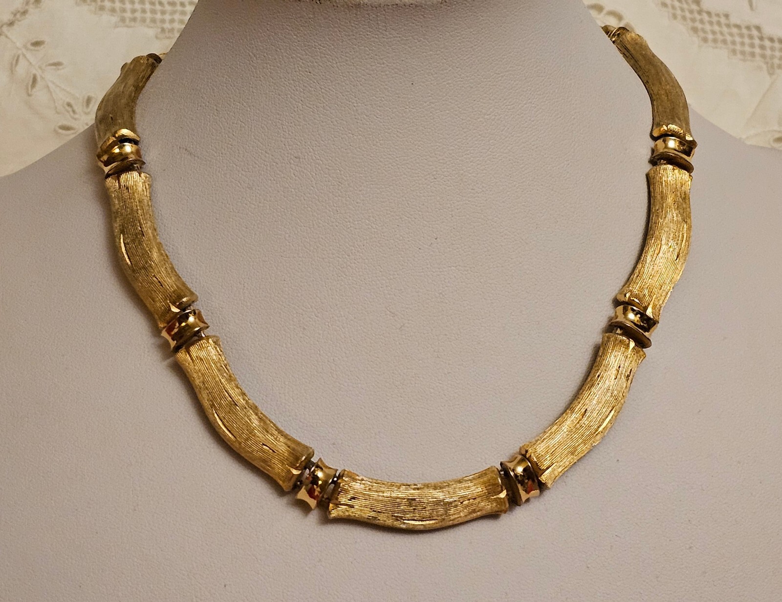 Vintage ORENA PARIS Design France Gold Plated Choker Necklace 1970’s RARE