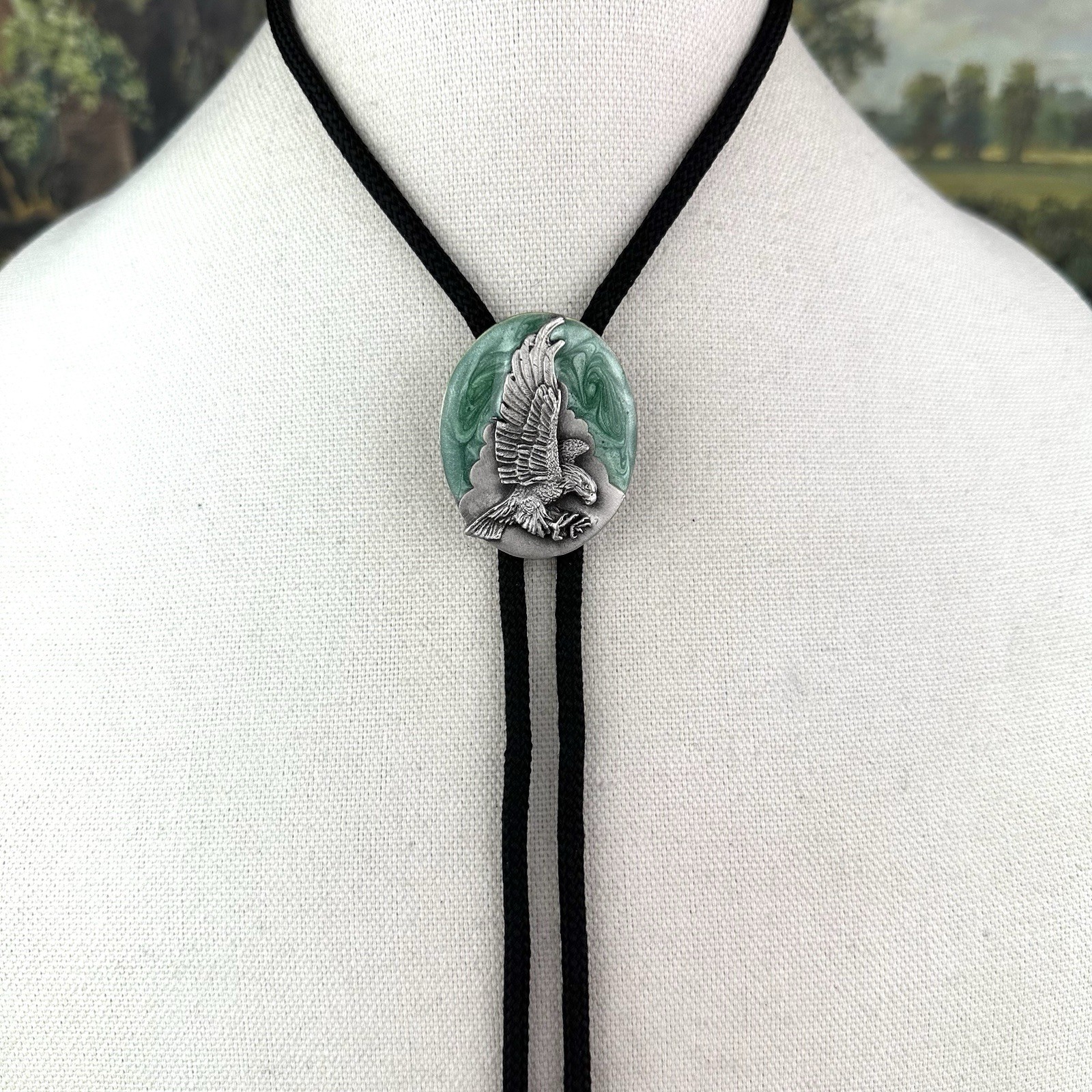 Vintage 80s Siskiyou Silver Pewter Enamel -Soaring Eagle- Western Bole Tie