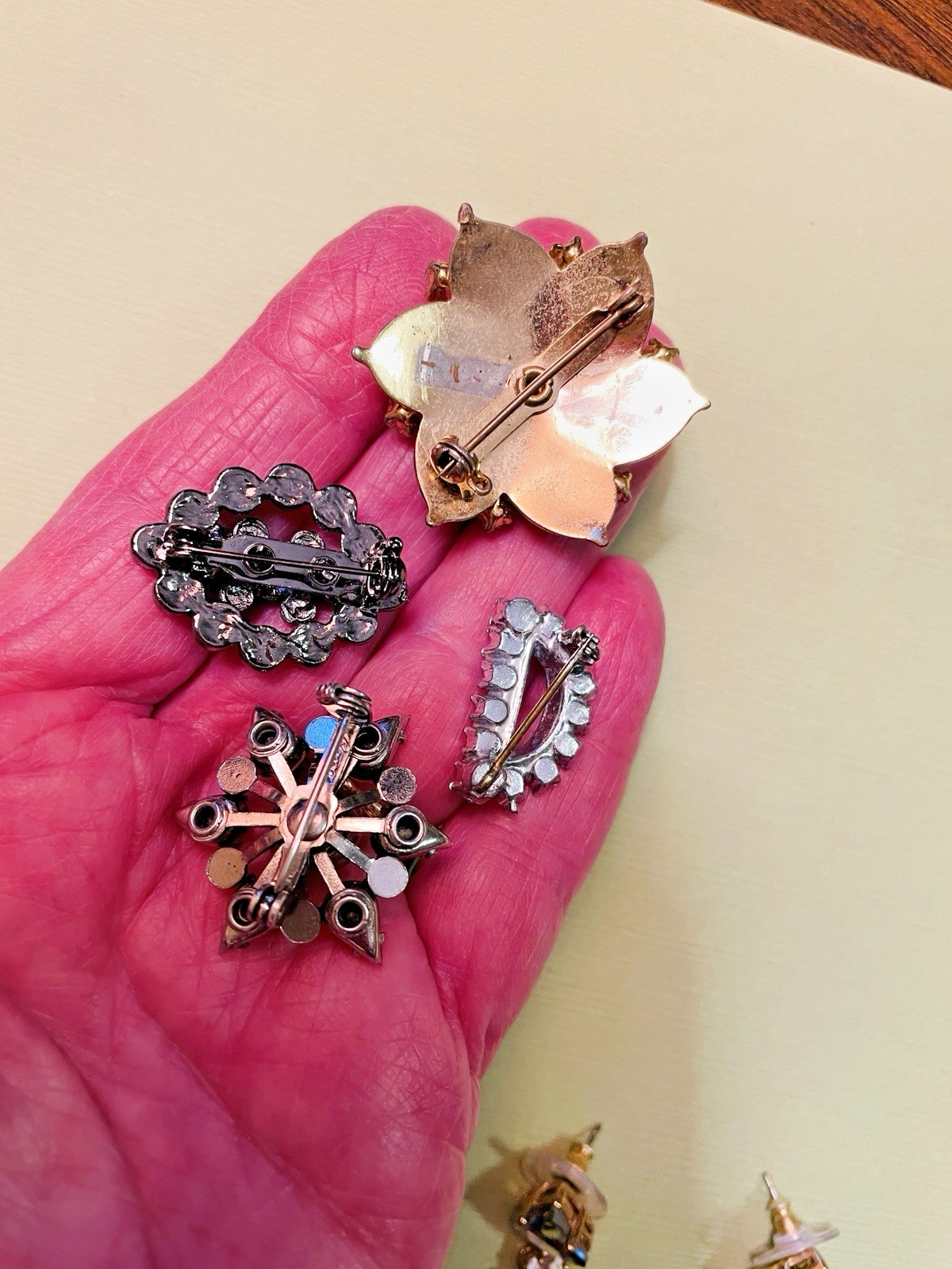 Rhinestone Jewelry Lot Dangle Earrings + 4 Pin Brooch Unsigned & Coro – 5 Piece