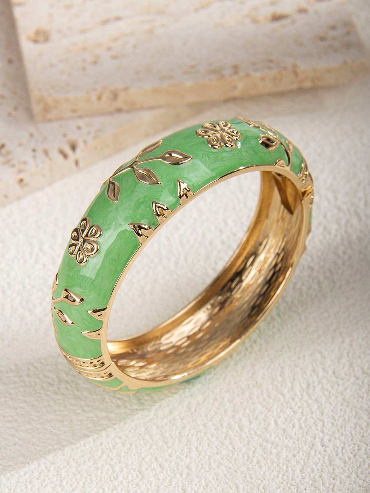 Light Green Vintage Floral Enamel Bangle With Gold Detailing For Daily Party