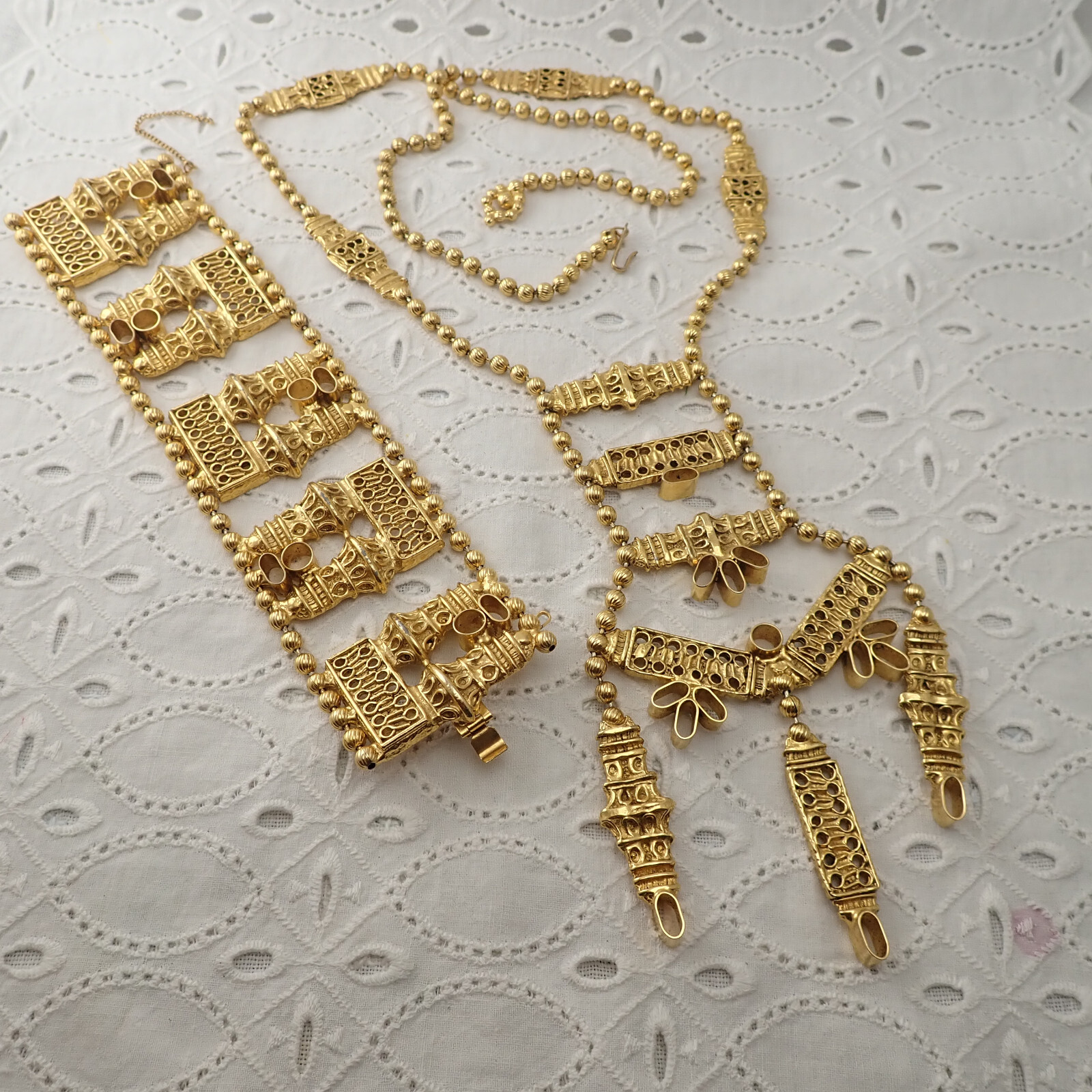 Book Juliana D&E for KJL Cast Urn Parure Bib Necklace Bracelet Egyptian Set