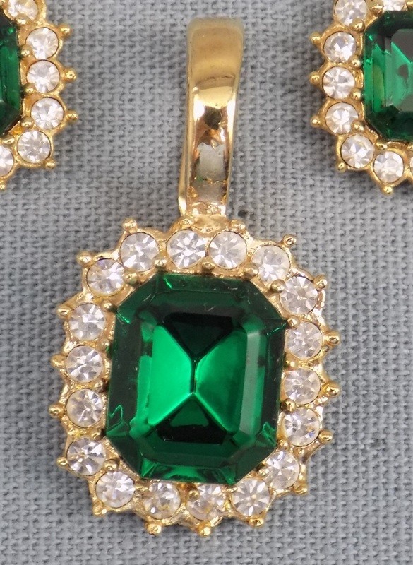 Emerald Green & Clear CZ Roman Signed Pendant & Pierced Earrings Set Rhinestone