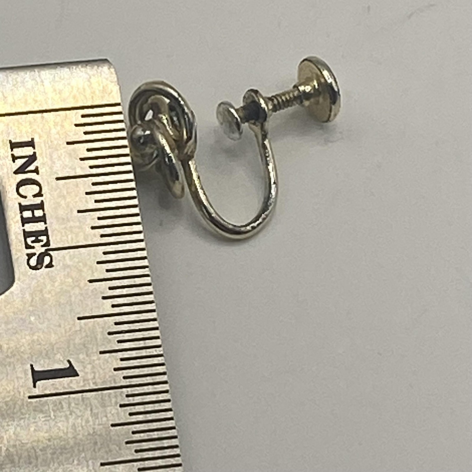 Vintage Gold Tone Love Knot Screw Back Earrings Womens angle Jewelry