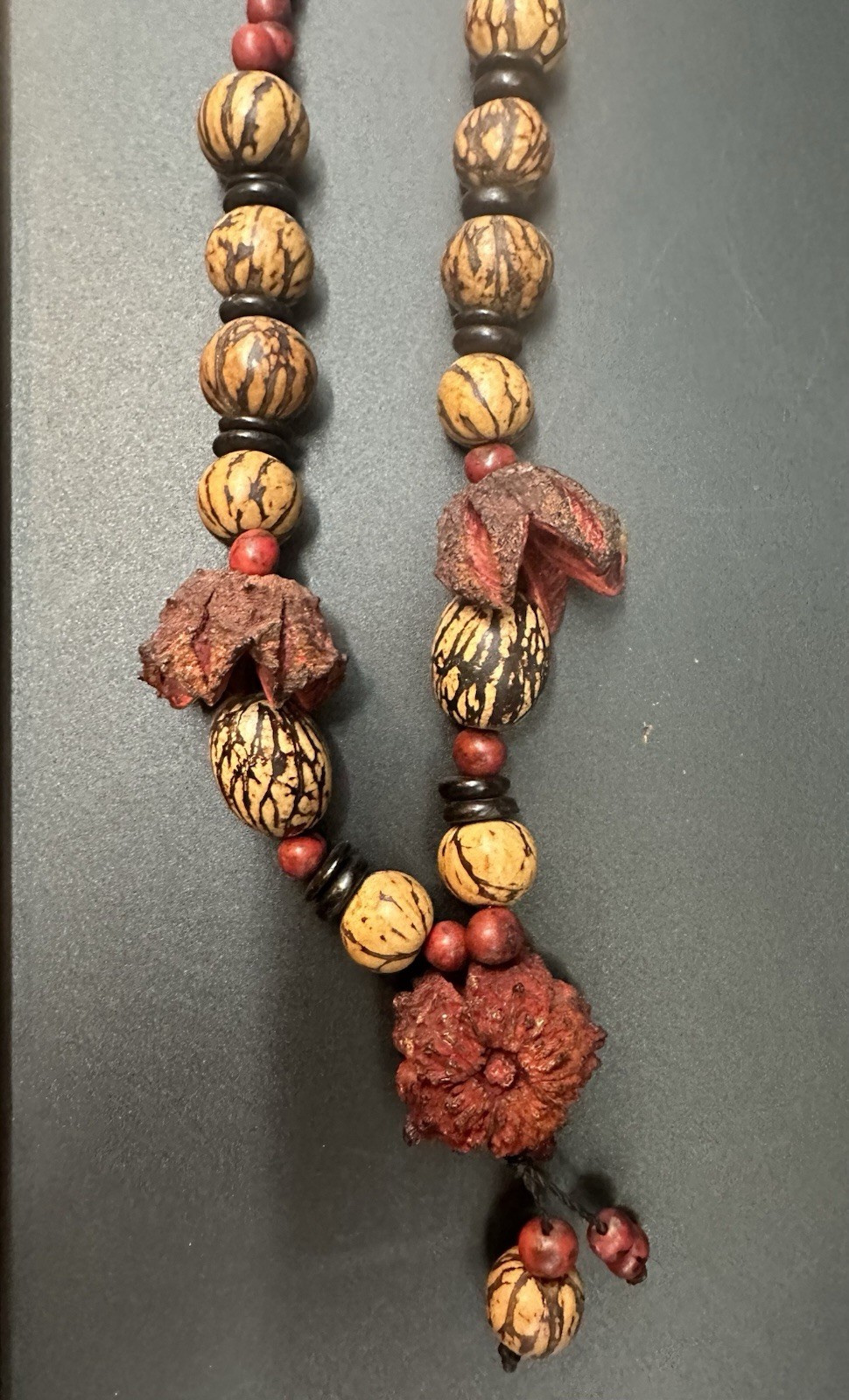 Boho Natural Seed Pod Necklace 16” Wood Beaded Red Brown Earthy Statement
