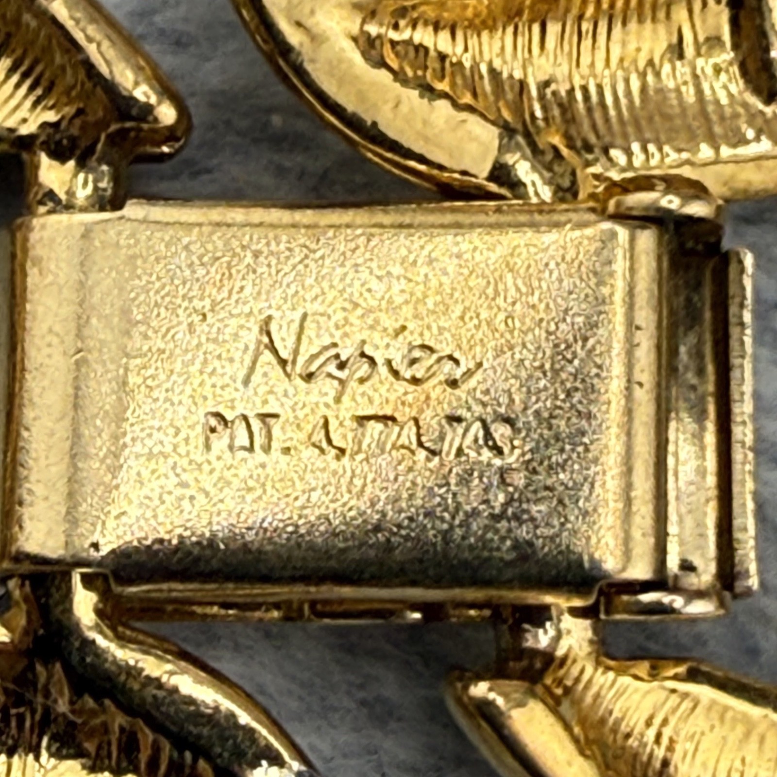 Vintage Napier Necklace Gold Tone Chunky Statement 18”