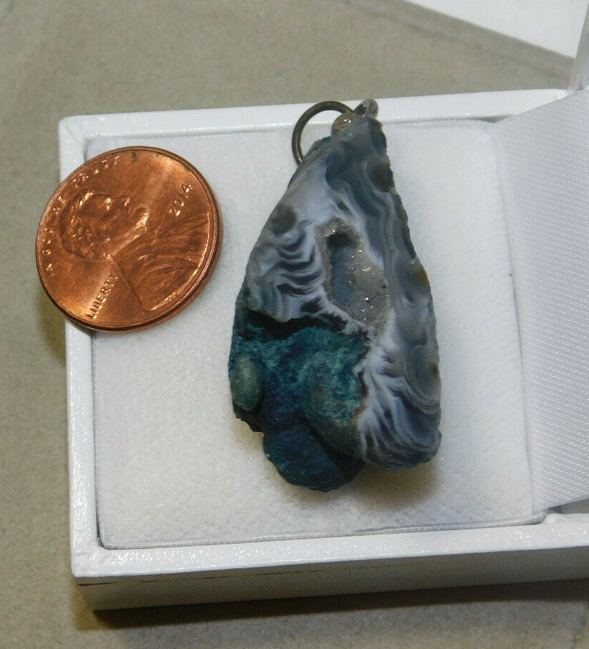 Blue Banded Agate Geode Druzy Quartz stone Pendant 2h 75