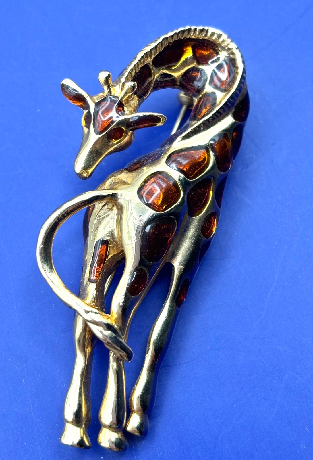 Whimsical Long neck Giraffe Fashion brooch~figural animal pin~ Excellent Cond.