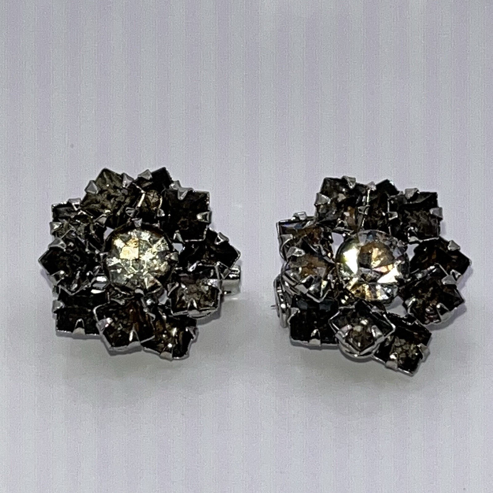 Vintage Set -2 Gray Colorless Rhinestone Silver Tone Cluster Prong Scatter Pins