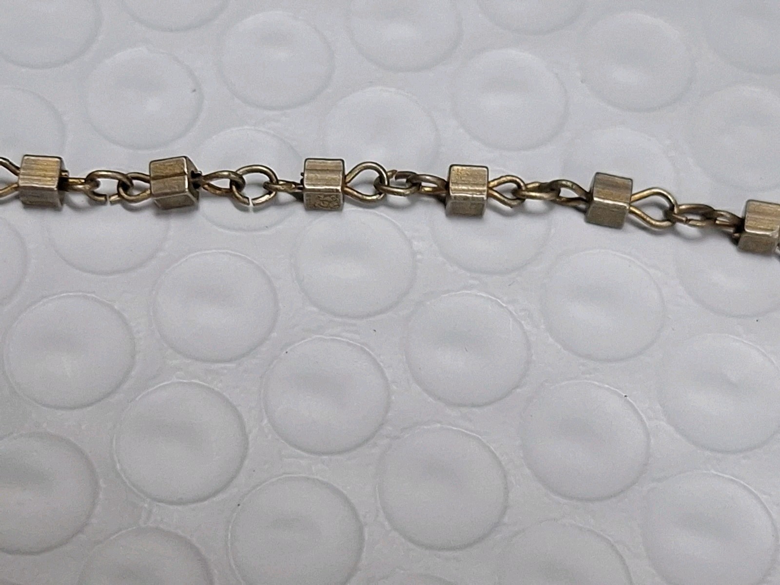 Brass Tone Metal Cubes Chain Choker 17 Inch Necklace Vintage