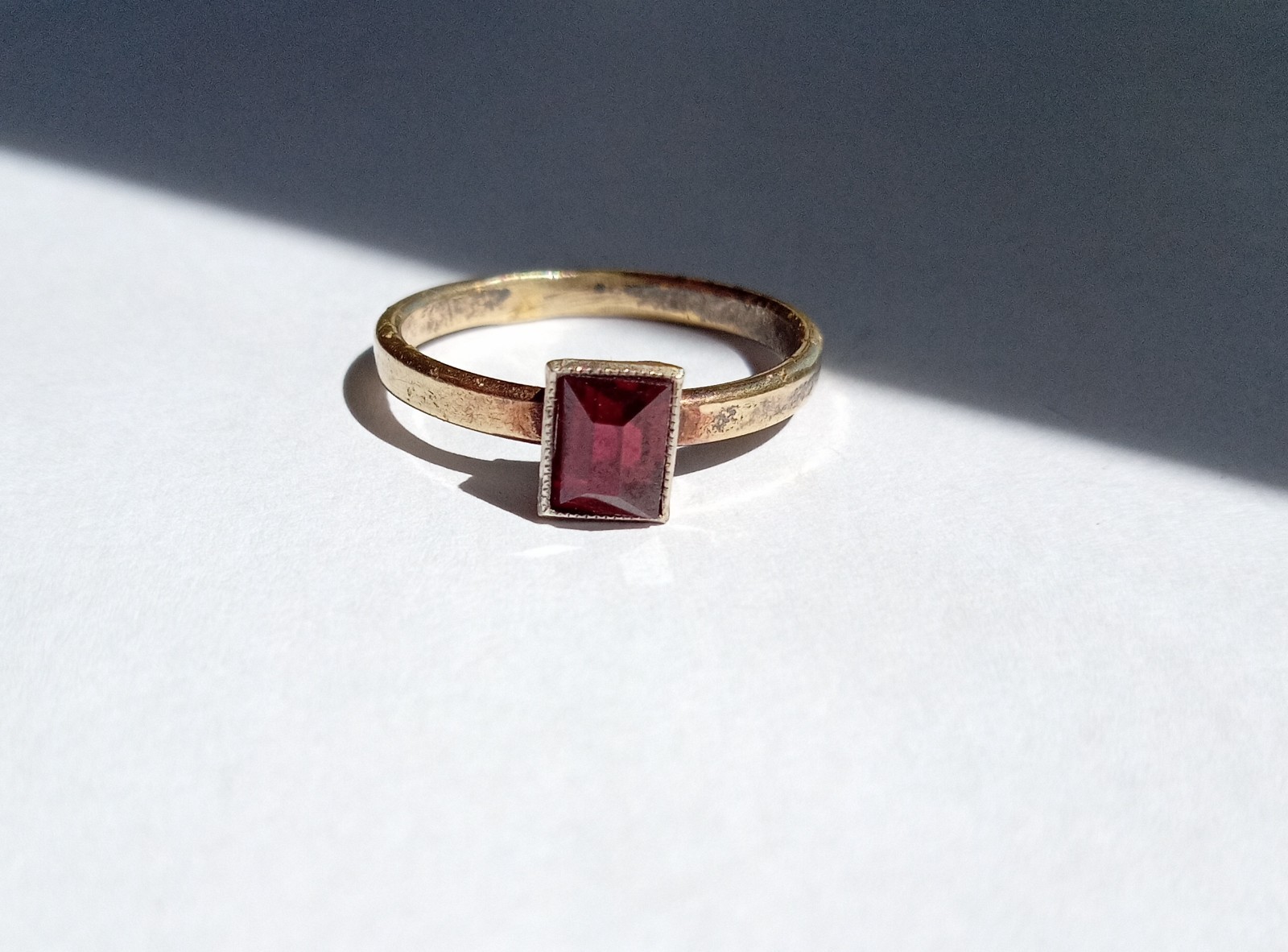 Vintage Ring Red stone Gilt Silver 875 star USSR times Women’s Jewelry size 4.75