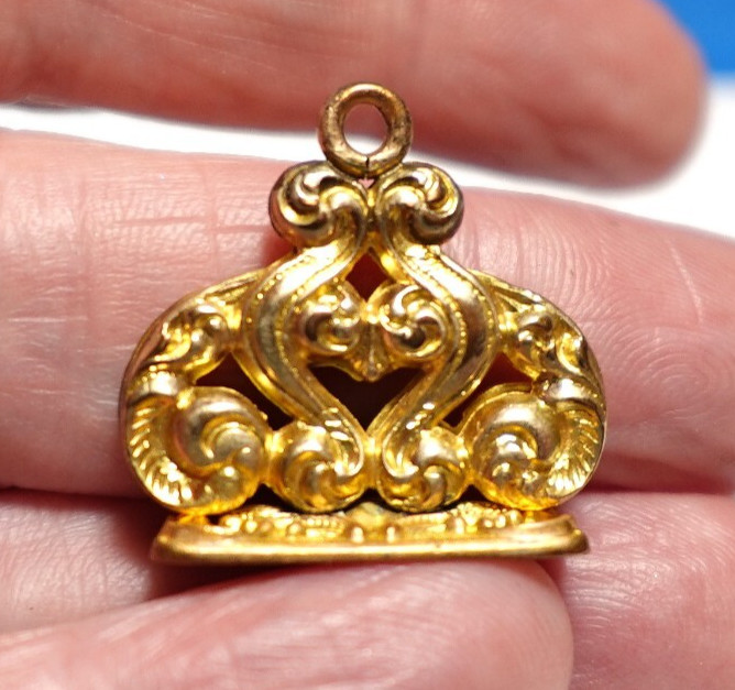 GOLD FILLED VICTORIAN SEAL FOB PENDANT CHARM INITIALS “GM” 7.3 GRAMS J-596