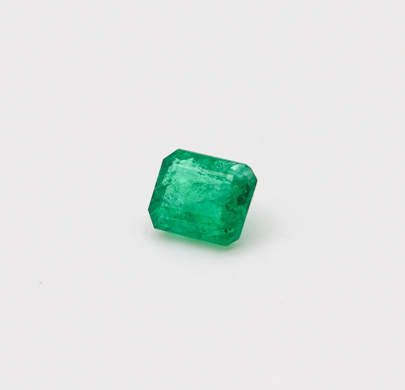 GIA CERTIFIED Emerald Rectangular Shape Vivid Green 1.50 Carats GIA-6223072276