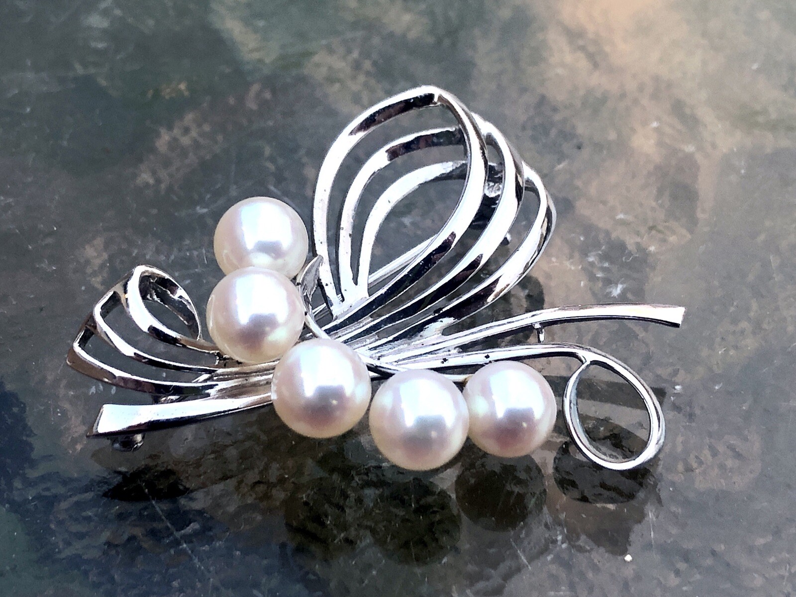 Mikimoto 5 Genuine Akoya Pearl 6.8mm JAPAN Pin Brooch 6.5g Imperial