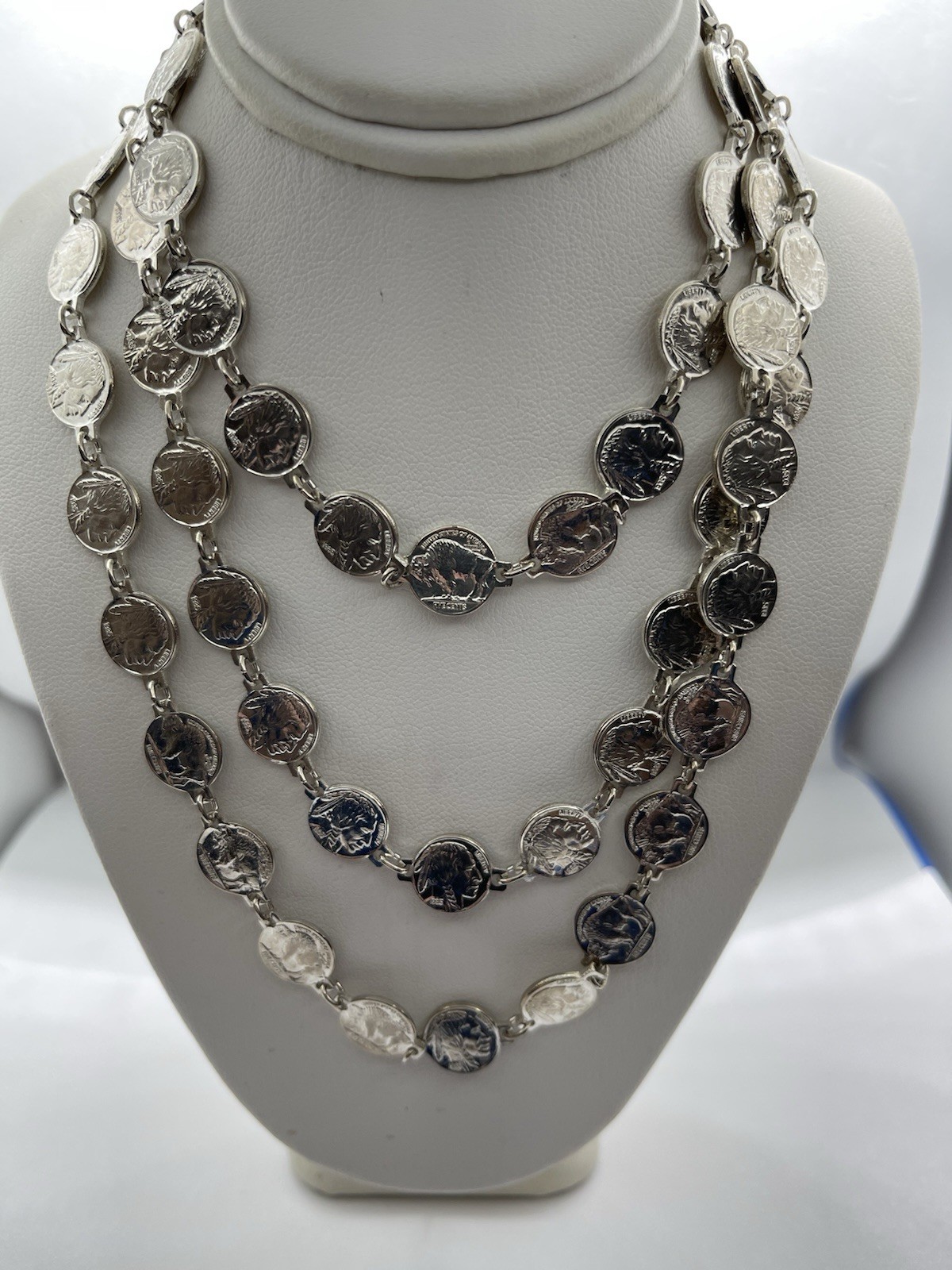 Vintage Southwest Miniature Buffalo Nickel Silvertone Necklace 38”