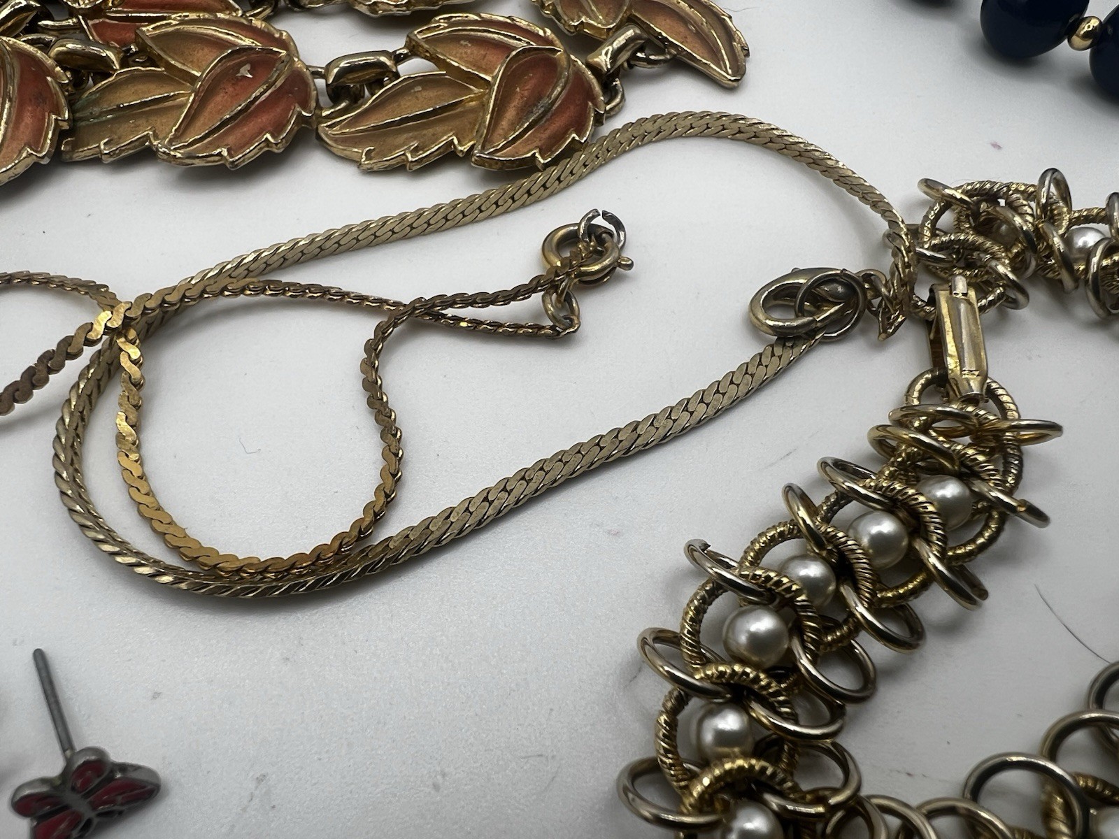 22 Piece Jewelry Lot VTG To Now Mostly VTG Gold Filled Monet Art Glass Avon
