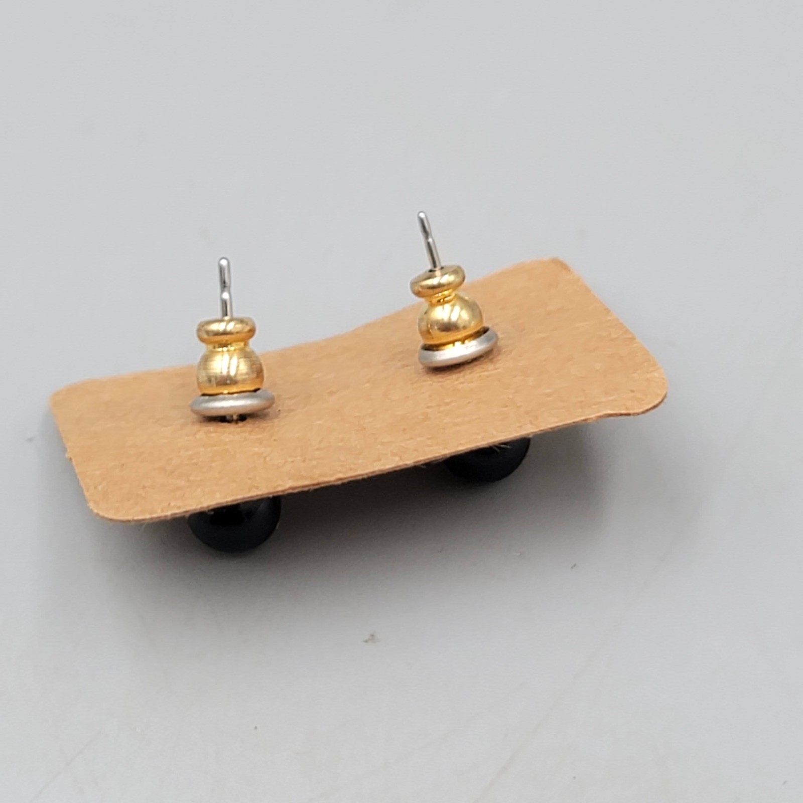 Vintage Studs Pierced Earrings Black Bead Gold tone 1/4 in