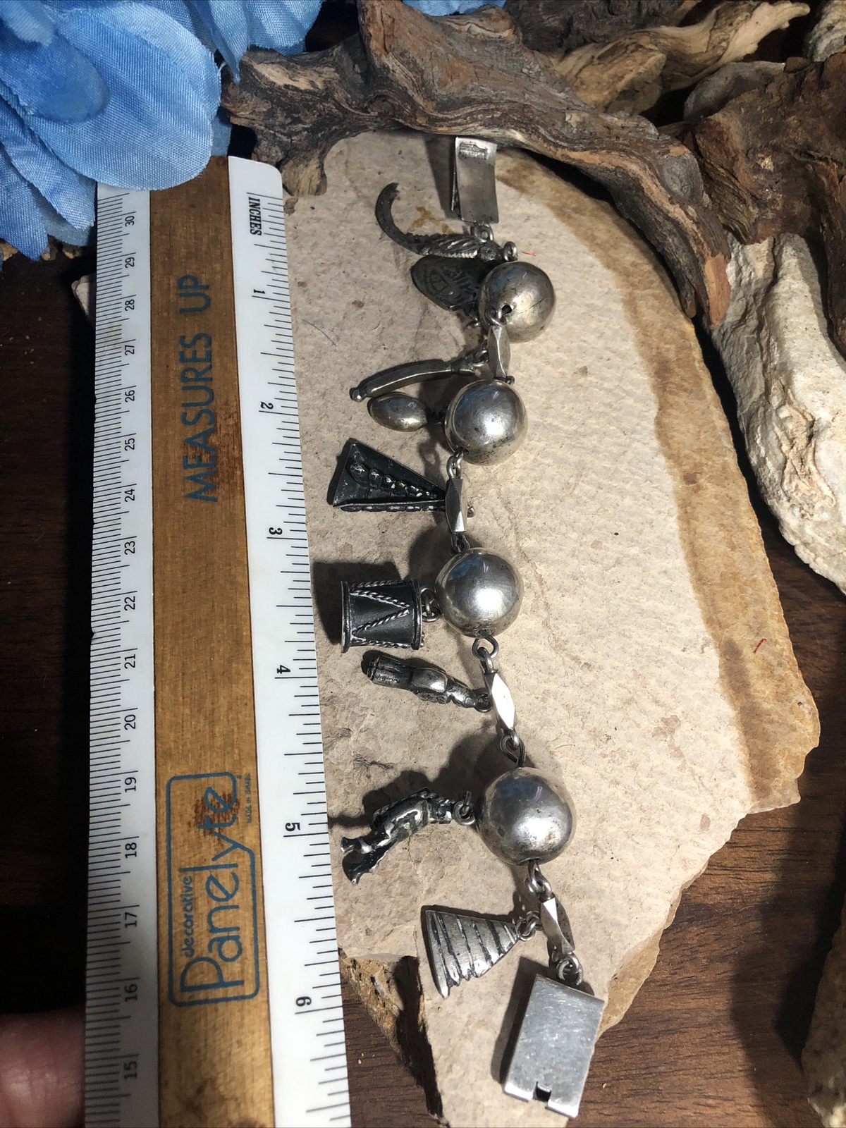 Vintage GUATEMALA Silver 900 Many Figural Dangle Charm Ball Link bracelet 7 1/2″
