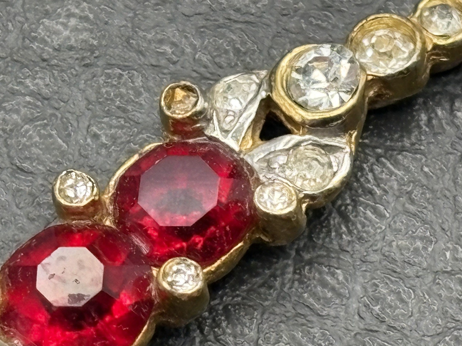 HUGE 4.5” Figural Red Rhinestone Gold Plated Pot Metal Flower Bouquet Brooch