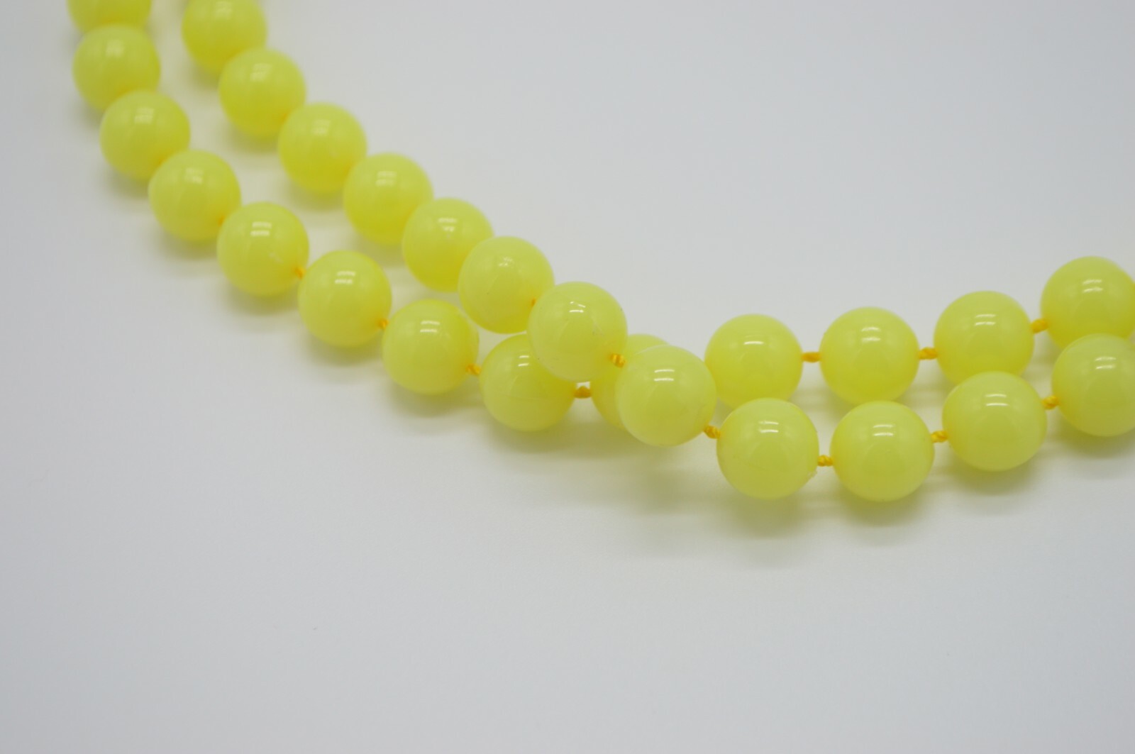 Neon Yellow Acrylic Bead Beaded Long Necklace Hand Knotted No clasp Vintage