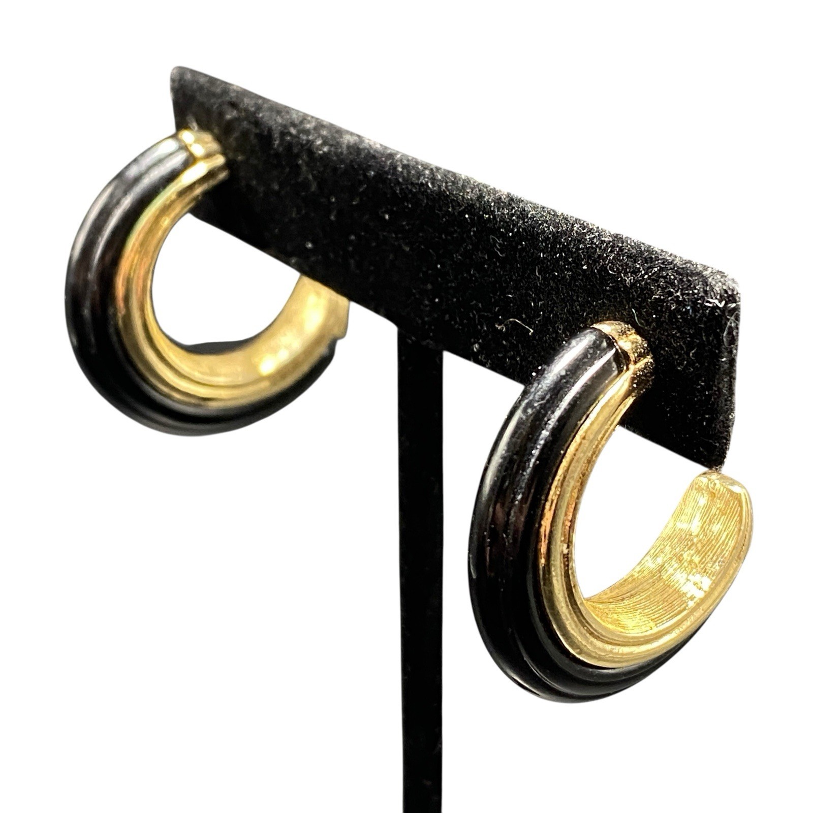 Vintage Sarah Coventry Black and Goldtone Earrings About 1-1/8″ Across