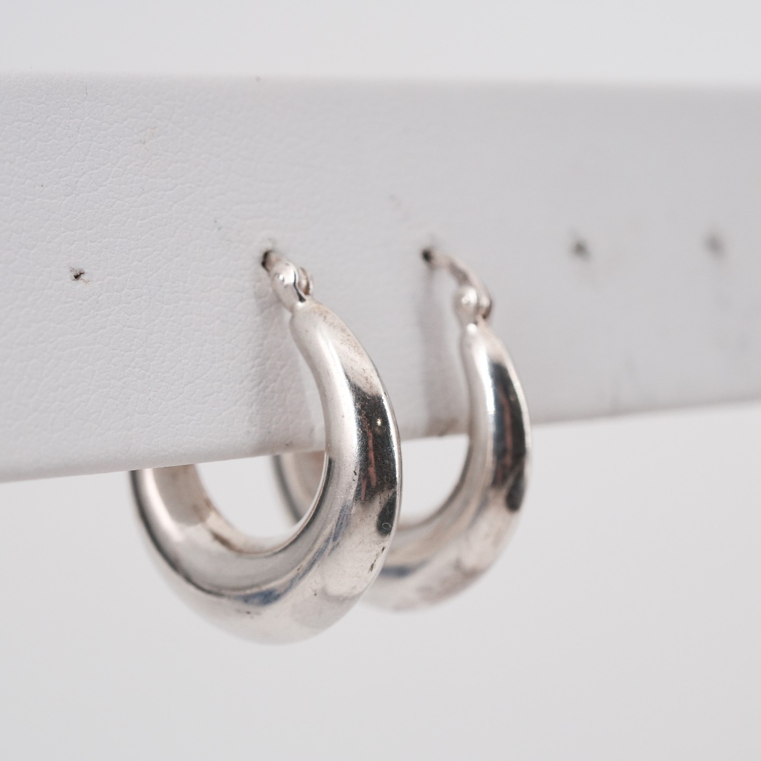 3.7g Pranda Design Sterling Silver Vintage 3/4in Smooth Hoop Earrings Leverback