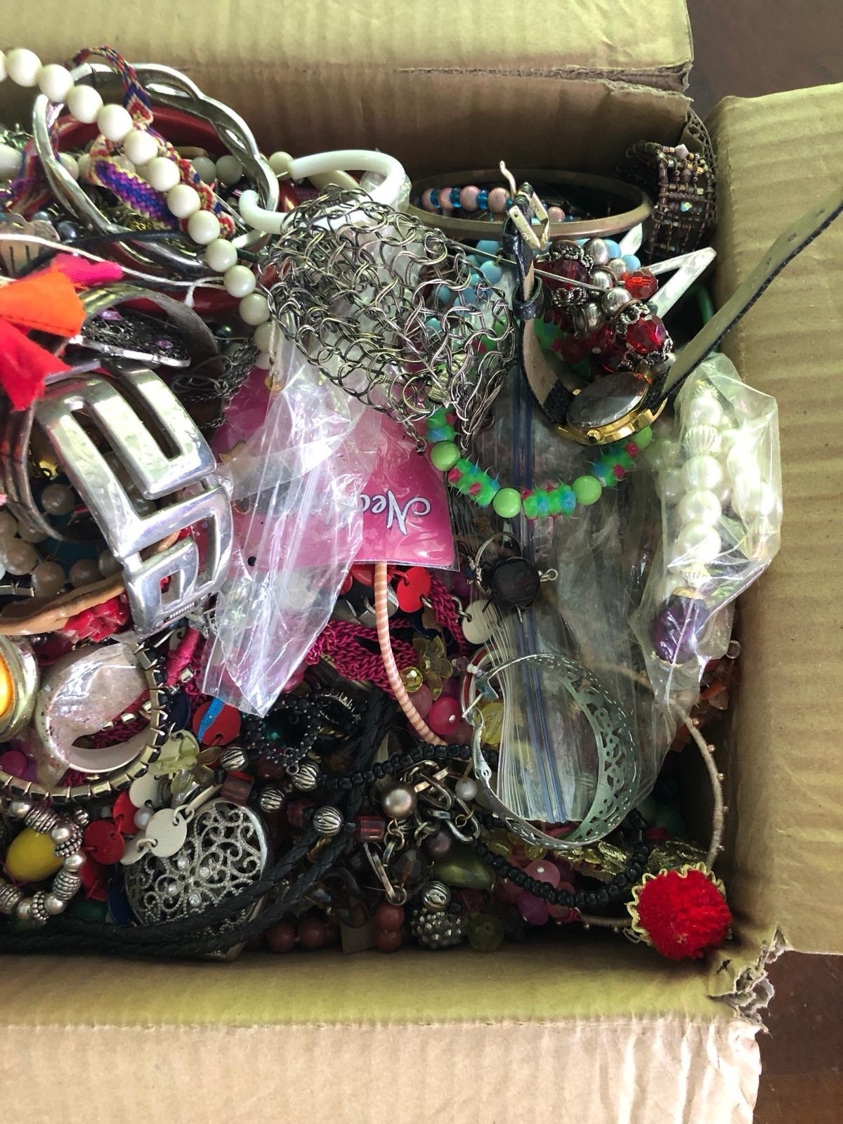 Huge Lot of Vintage to Modern Costume JEWELRY Lot Mixed Tangled , Crafted 14lb