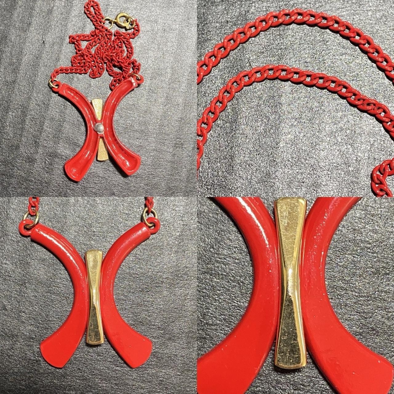 Vintage Necklace Red Enamel Goldtone 60s or 80s 15.5″ Long