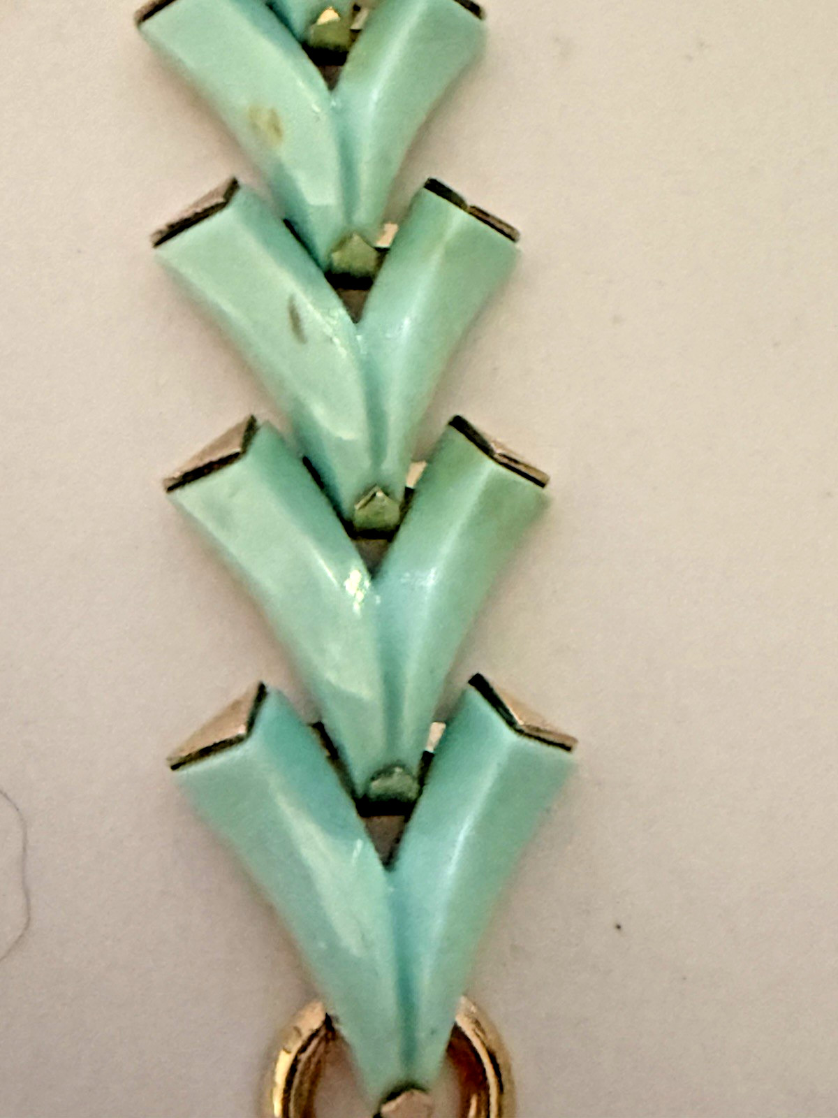 Rare 1956 Crown Trifari VALENCIA Sea Foam Chevron Thermoset Lucite Bracelet MCM