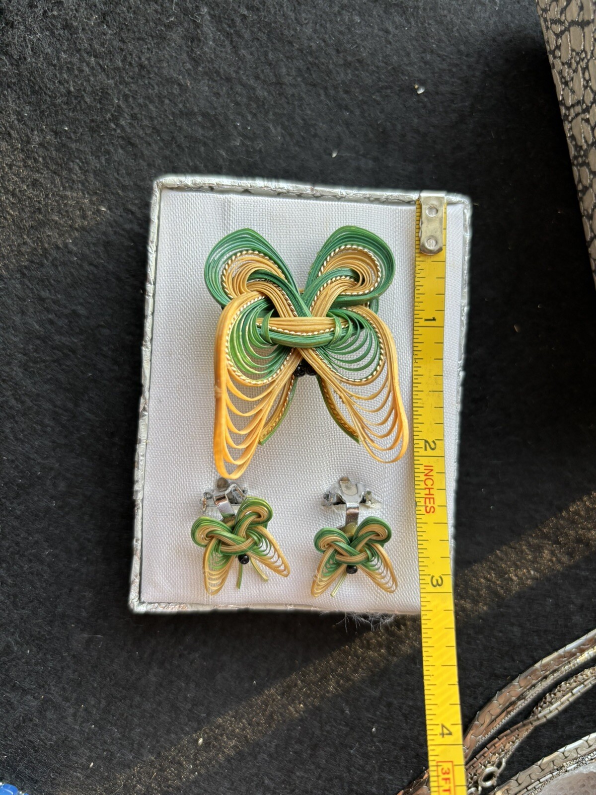 Bamboo Twisted Tied Brooch Pin & Clip Earrings Set Handmade NIB Taiwan Vtg