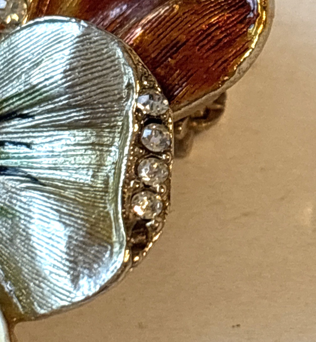 VTG Enamel Pansy Brooch Rhinestones Faux Pearl Spring Yellow Gold Tone Read