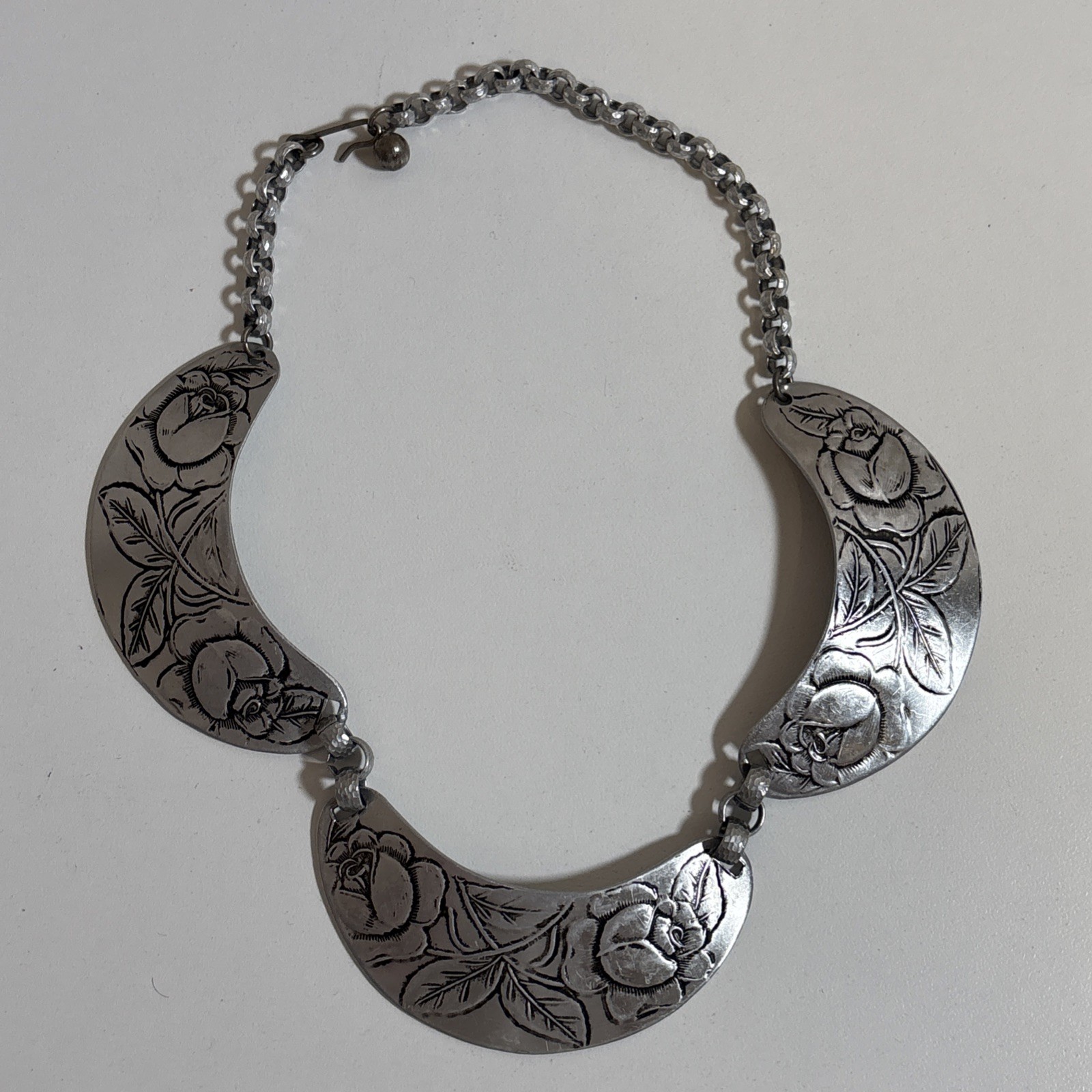 Vintage Hammered Aluminum Choker Necklace Roses Rose Flowers