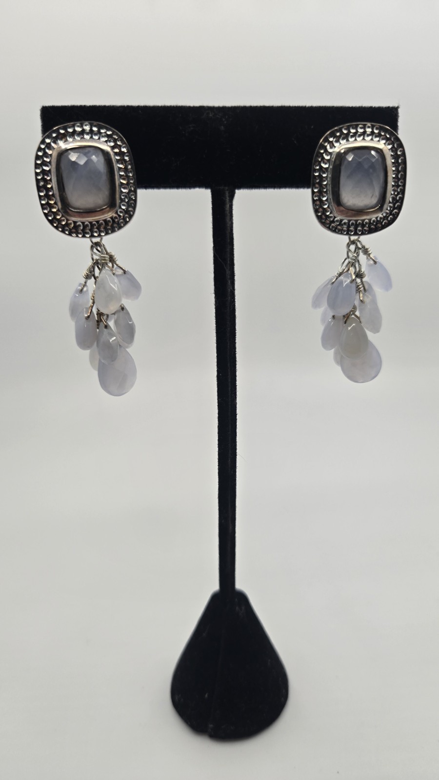 Unique Amy Kahn Russell Sterling Faceted Lavender Chalcedony Drop Earrings