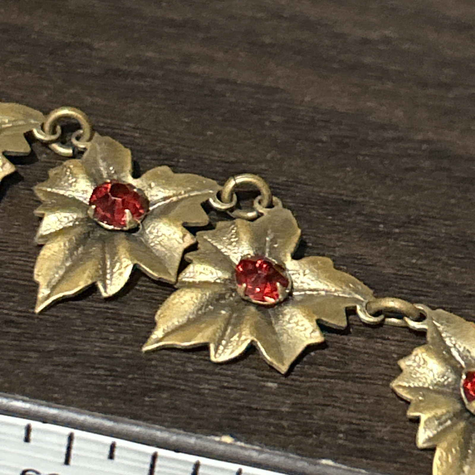 Vintage Bronze Leaf Red Garnet Glass Statement Necklace Choker 15”