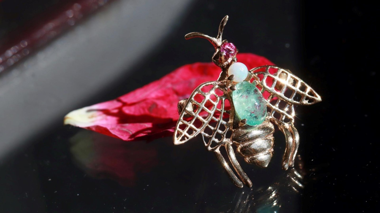 14k yellow gold brooch 0.90ct natural multi gemstone 0.97″ bee pin 2.24gr N3140