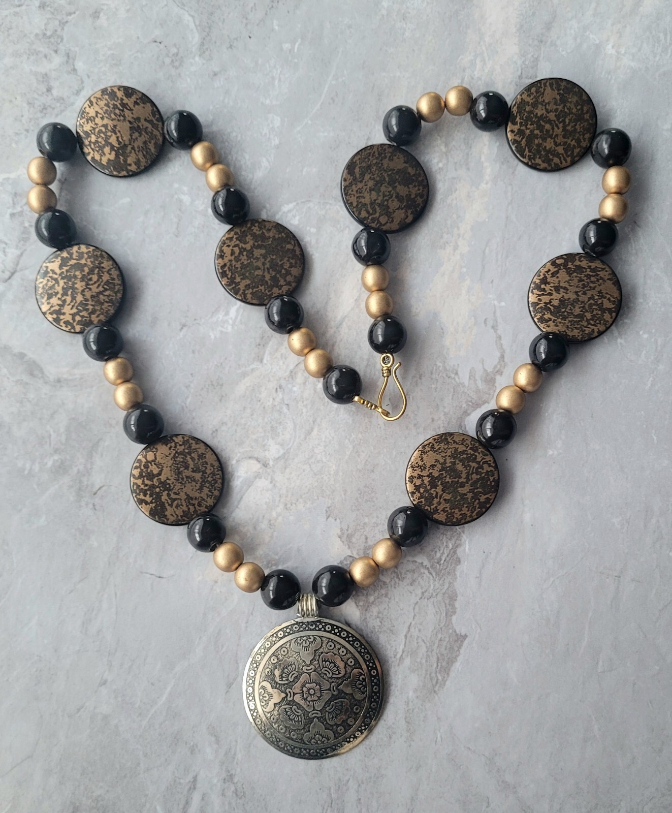 VTG ARTISAN LONG BEADED STATEMENT NECKLACE GLASS & LUCITE BEADS BOHO