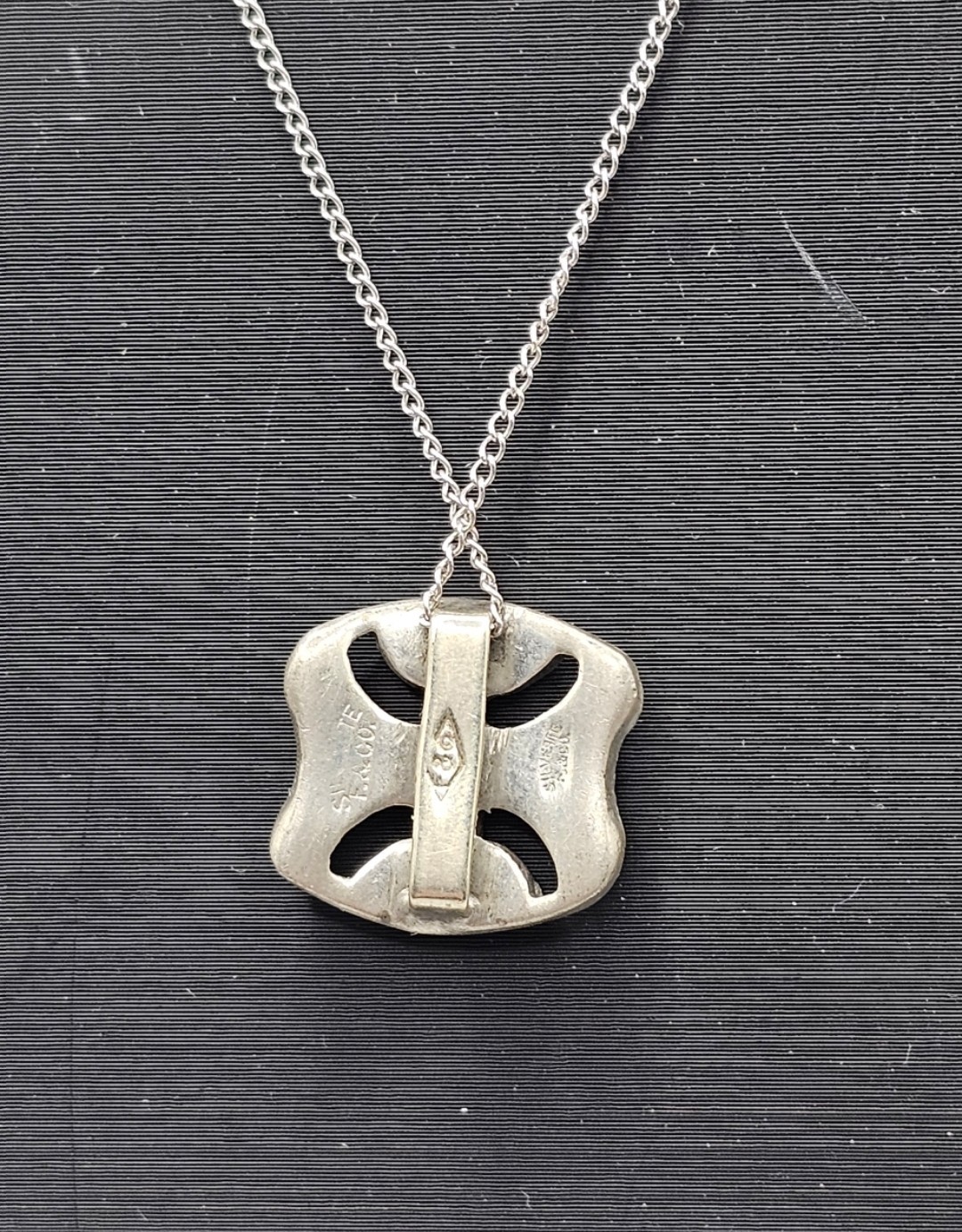 Silverite F And Co Antique Pendant On 19 Inch Sterling Silver Chain